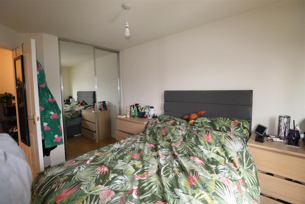 Signet Square 62 (4).JPG