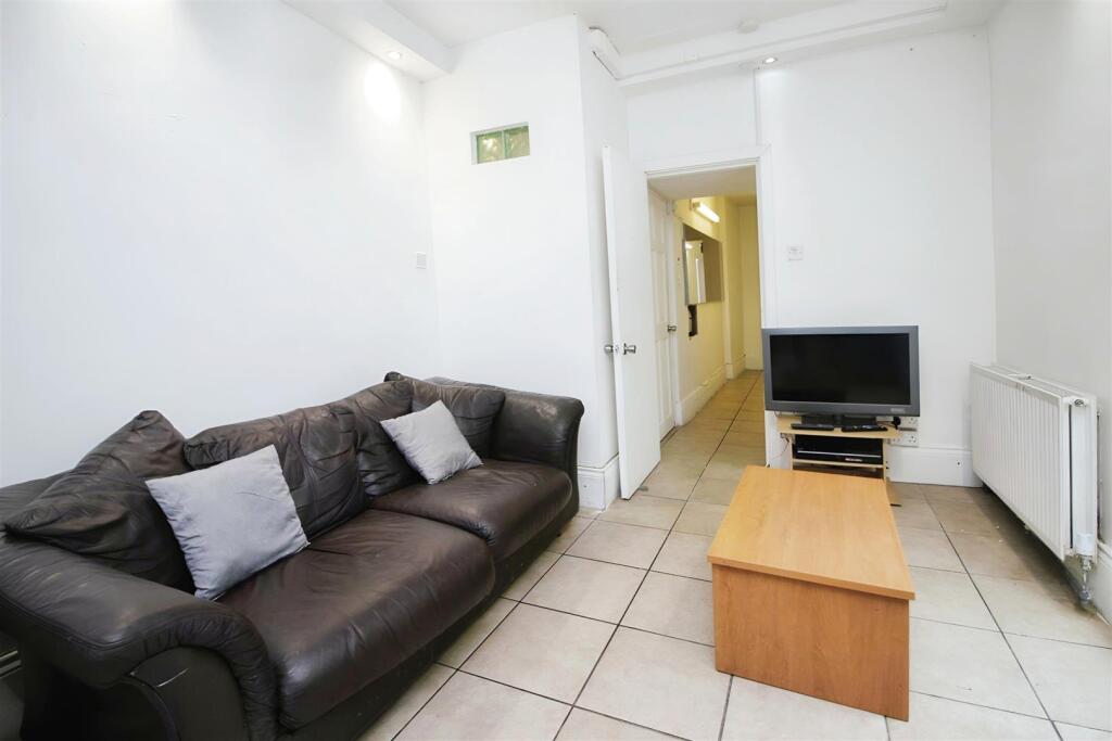 178fa014-cavendish 202.jpg