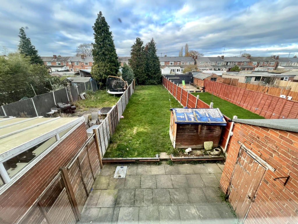 GARDEN ABOVE