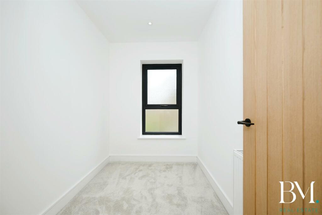 Walk In Wardrobe