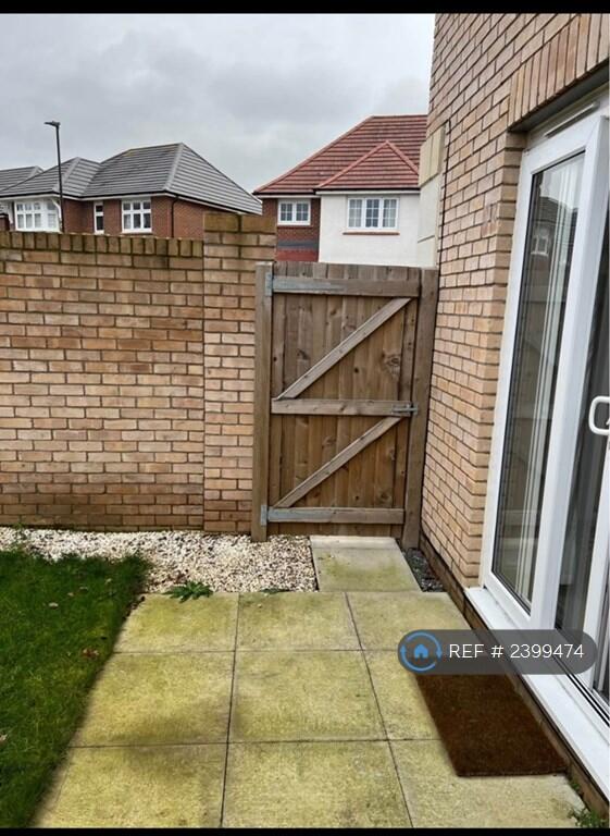 Rear Garden Entry