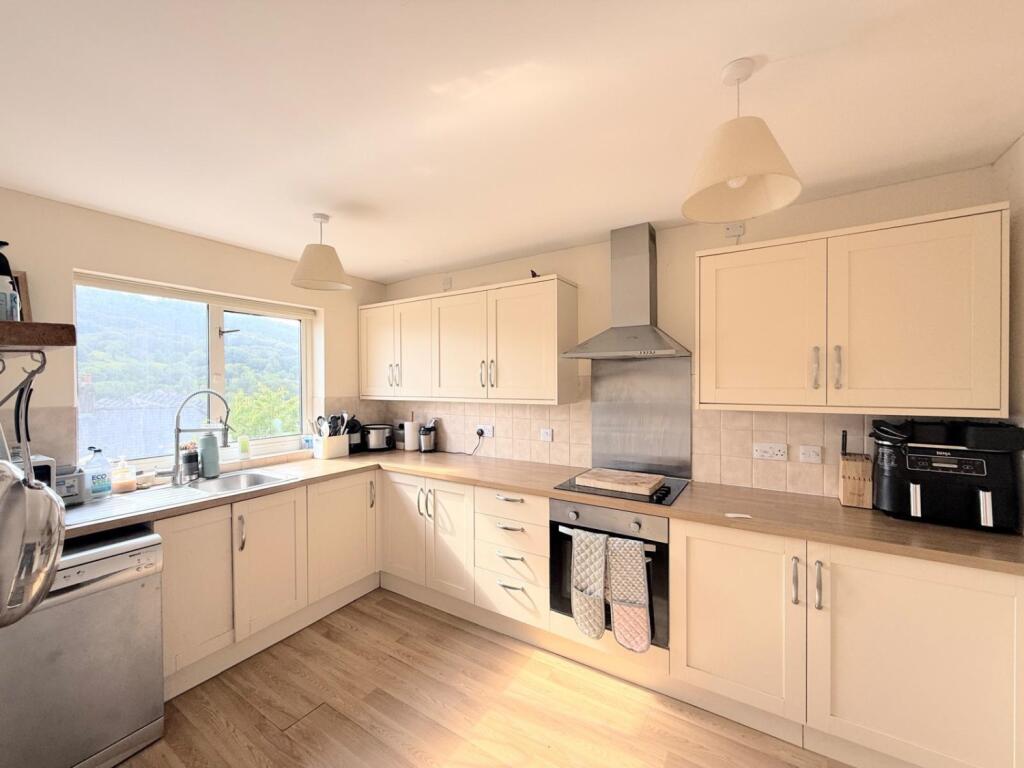 PHOTO-2025-09-26-14-38-45 11