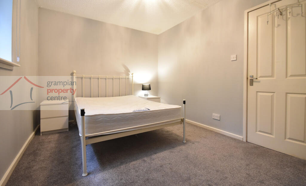 bed 1 2nd .JPG
