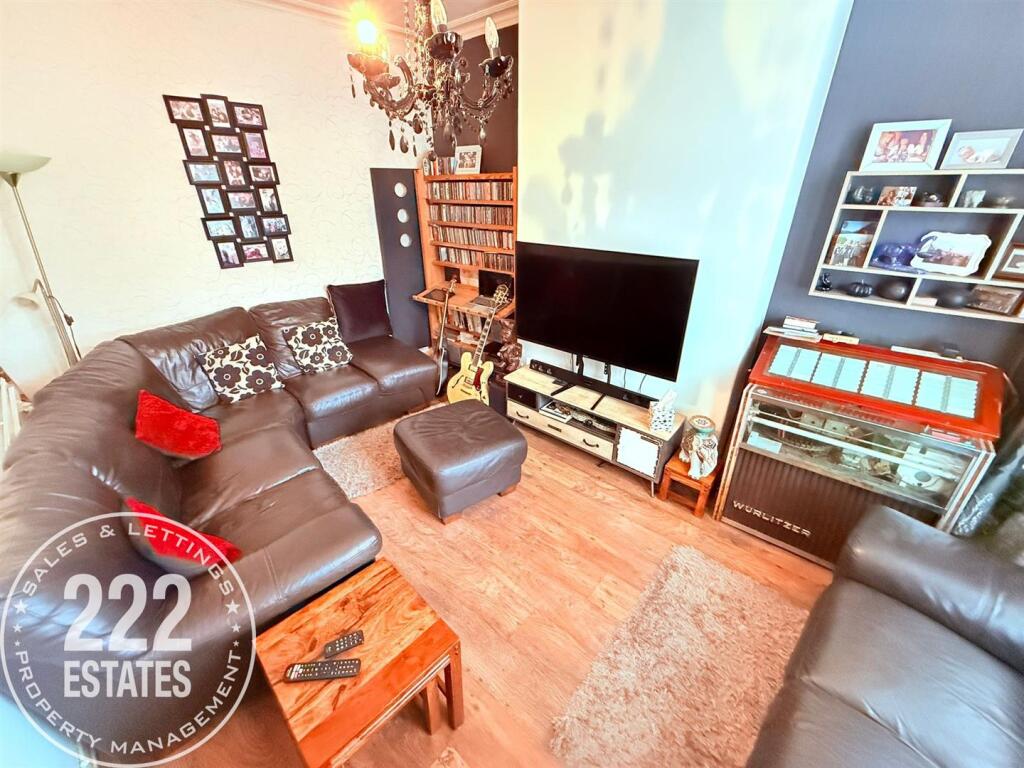 PHOTO-2025-08-18-16-36-13 (15).jpg