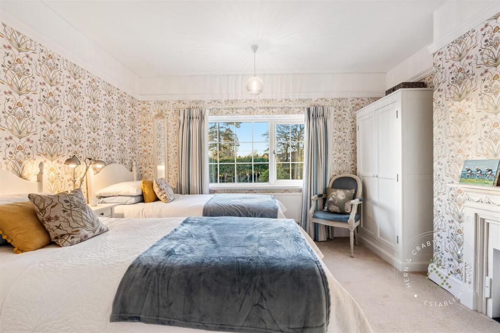 West Rise, Hern Crabtree (23).jpg