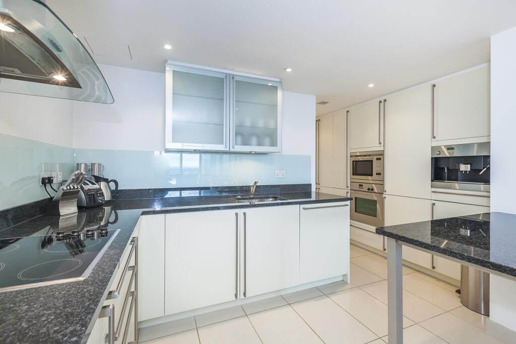 Kitchen (3)