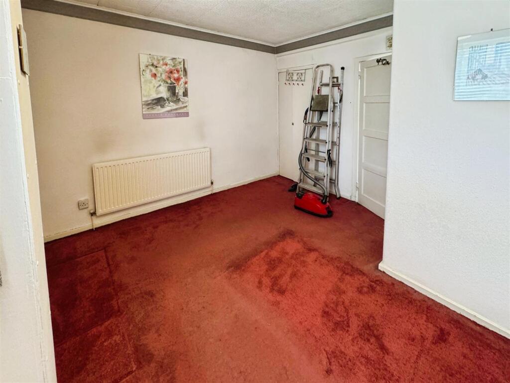 Bedroom 3.2.jpg