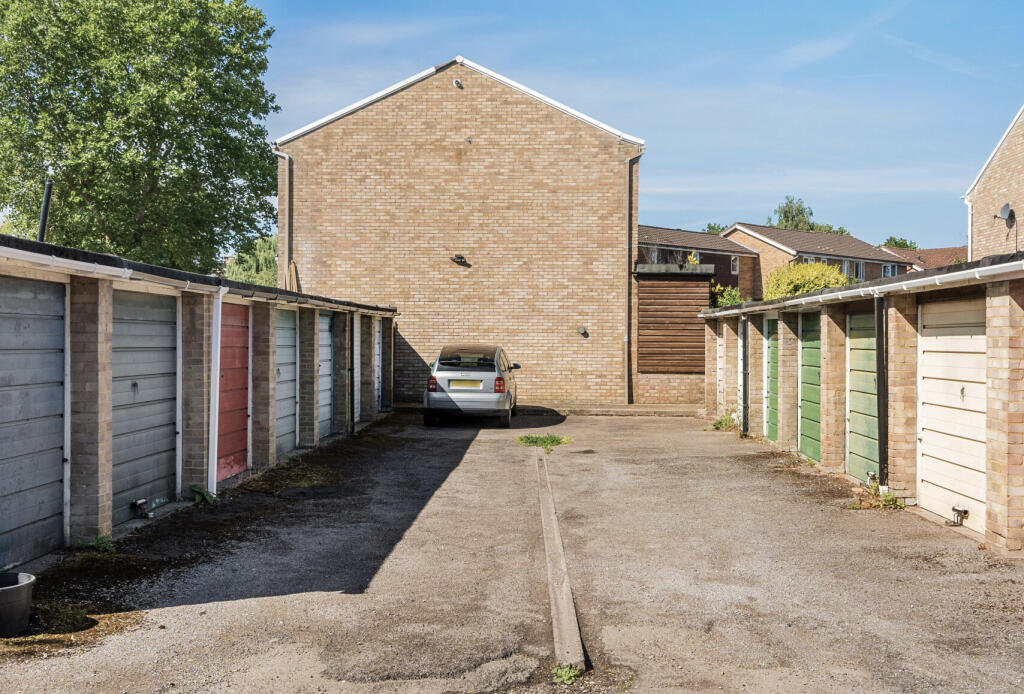 1317415-4-685e589...