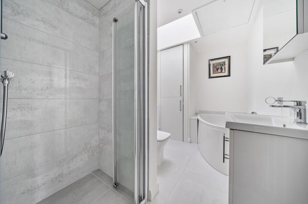 1344875-12-68ade7...