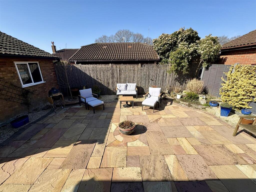 garden2.jpg