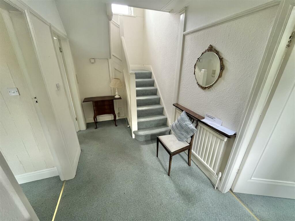 Hall.jpg