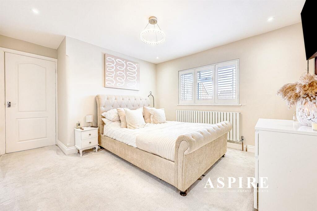 Aspire Estate Agents13.jpg