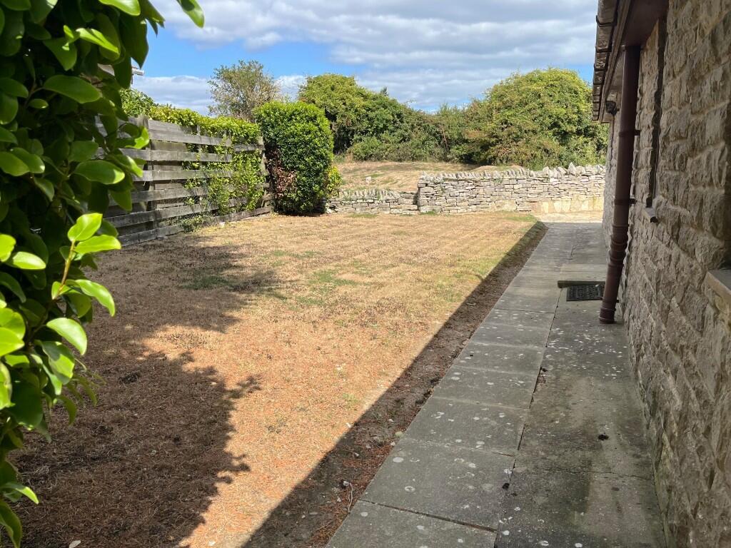 Side garden