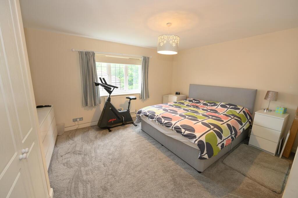 Master bedroom.jpg