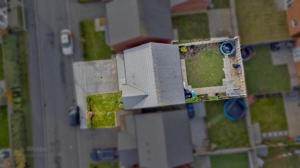 © Webbs Estate Agents © (11 of 17) copy.jpg