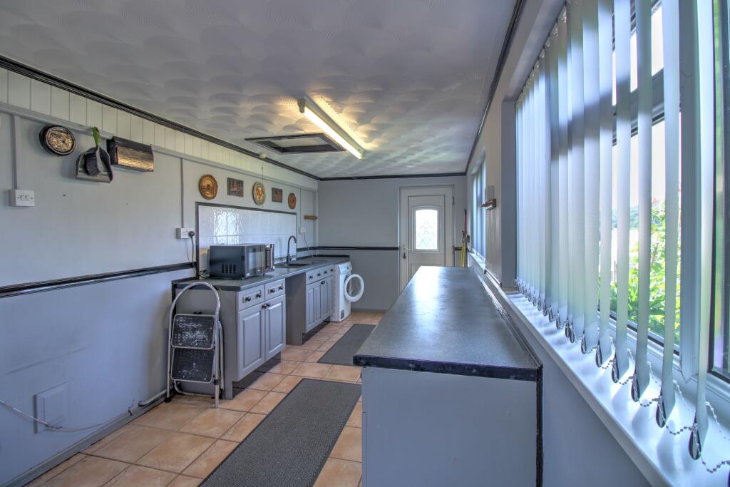 IMG_4949_50_51Interior3