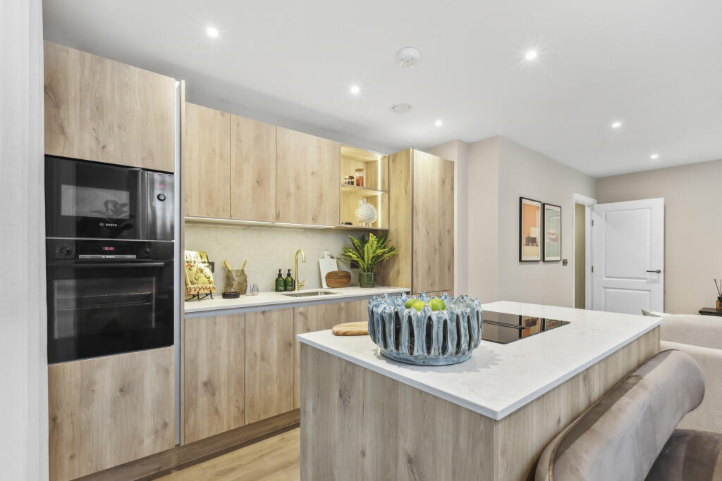 Show Apartment Kitchen