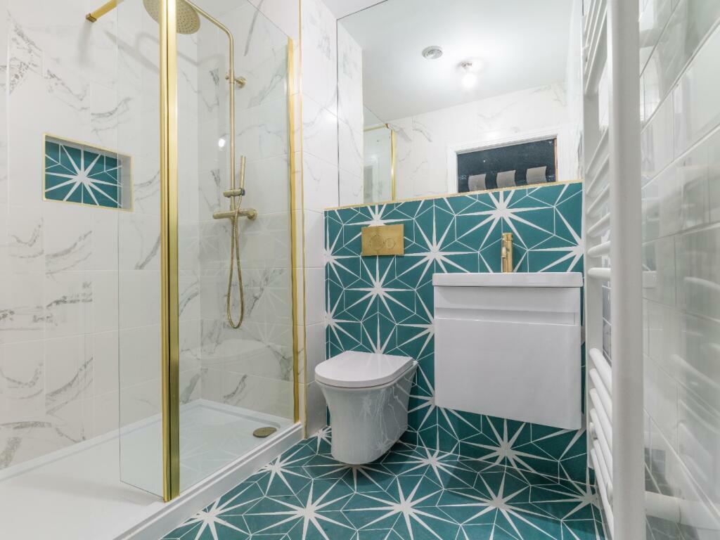 SN Bath 1.jpeg