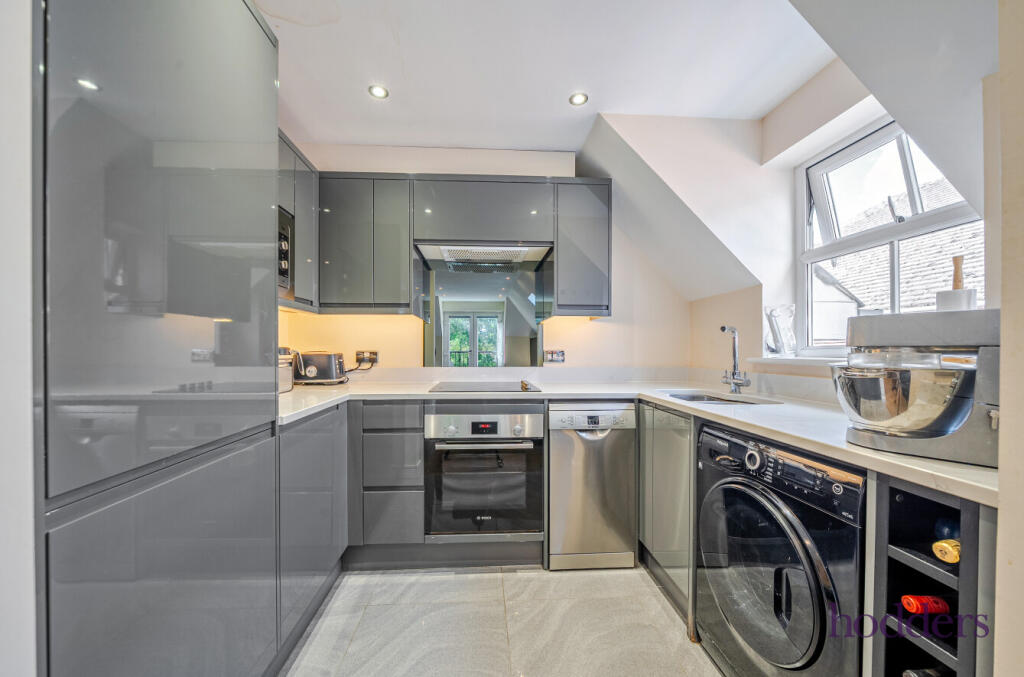 13bc07bf-b847-4c9...