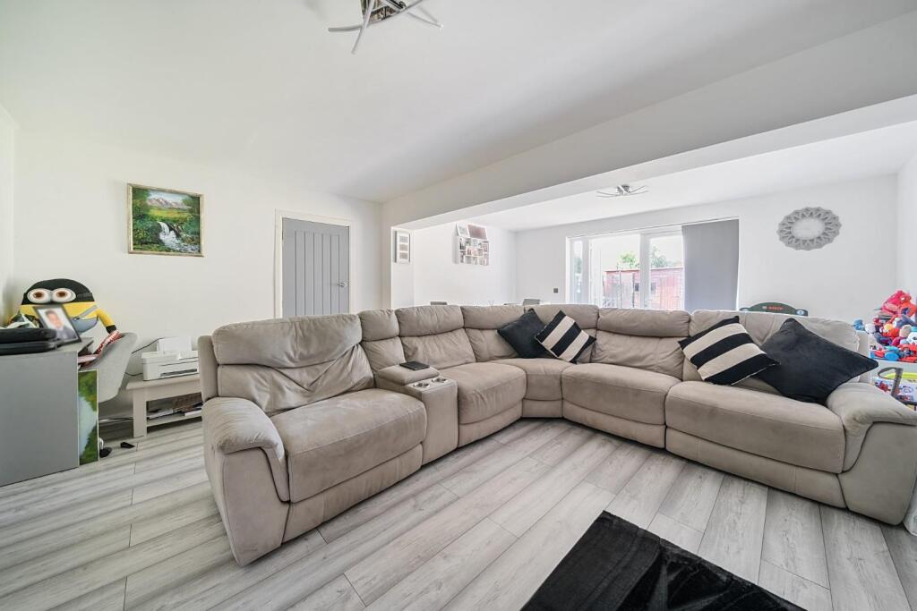 16-682307d7e5d6f-1293939-ARW-1616-682307d7e5d6f-12