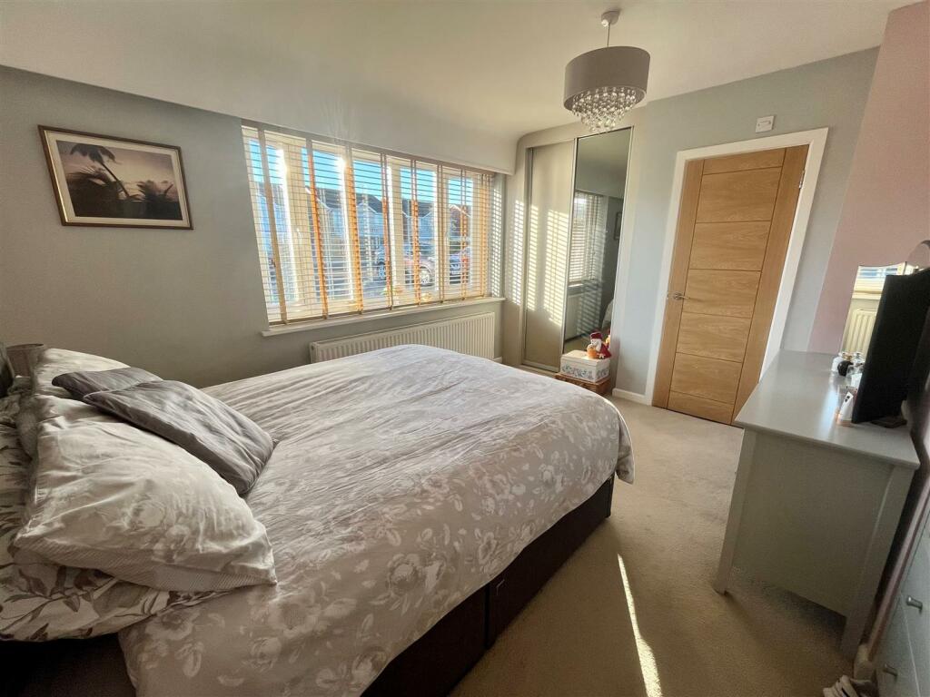 6. New Bedroom 1.jpg