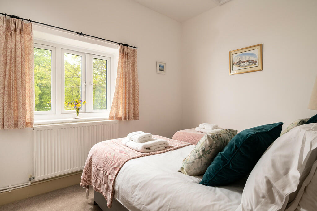 Bedroom Internal ...