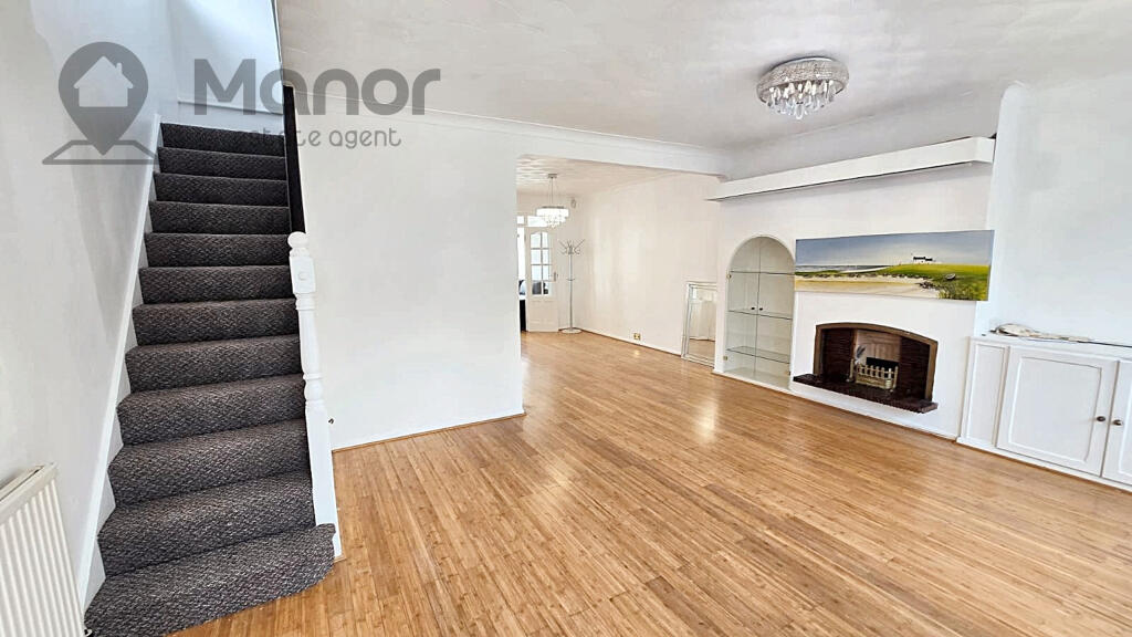 WhatsApp Image 2025-08-20 at 10.36.34