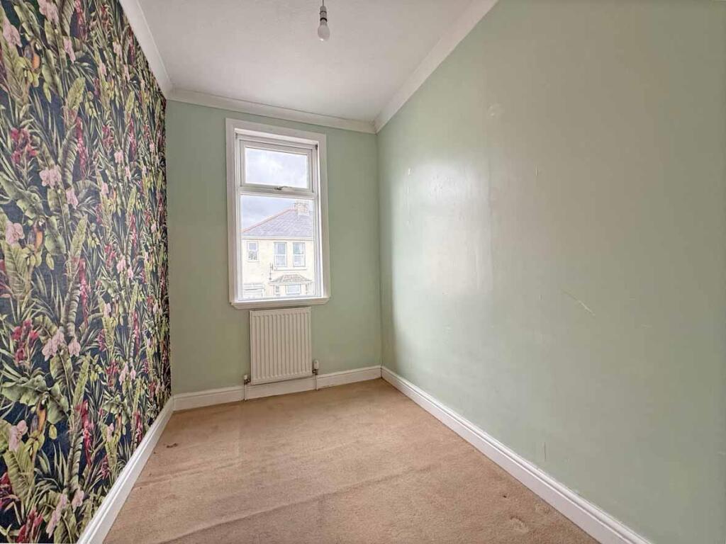 West Down Road 5 Bed 3.jpg