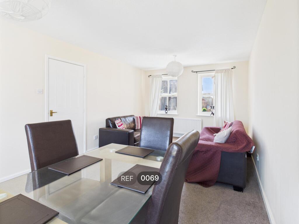 Living / Dining area