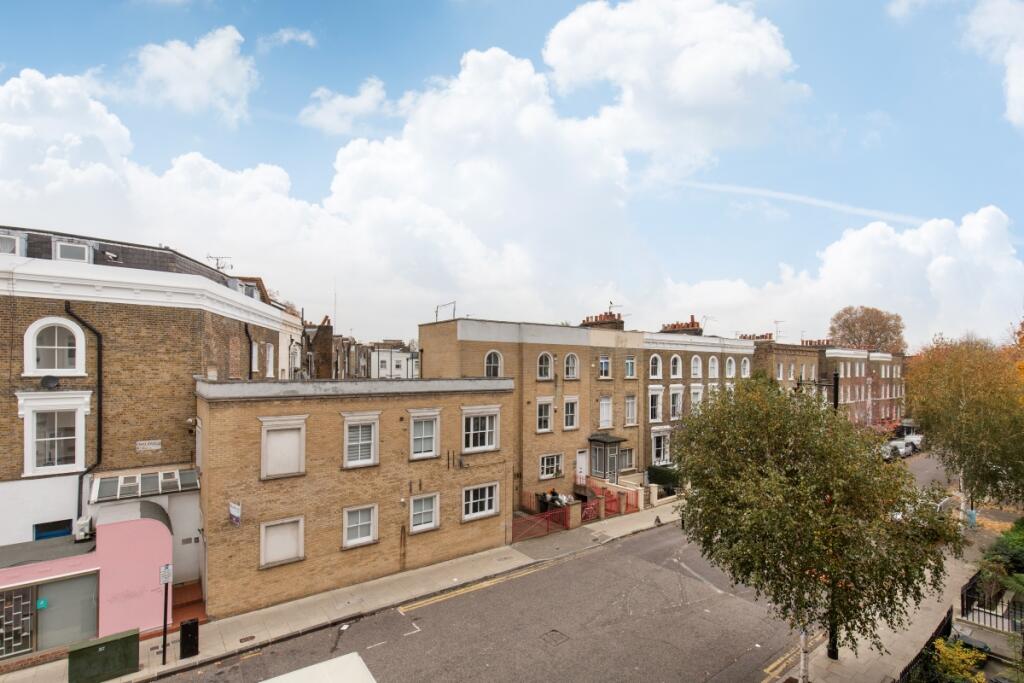 Englefield Road 1...
