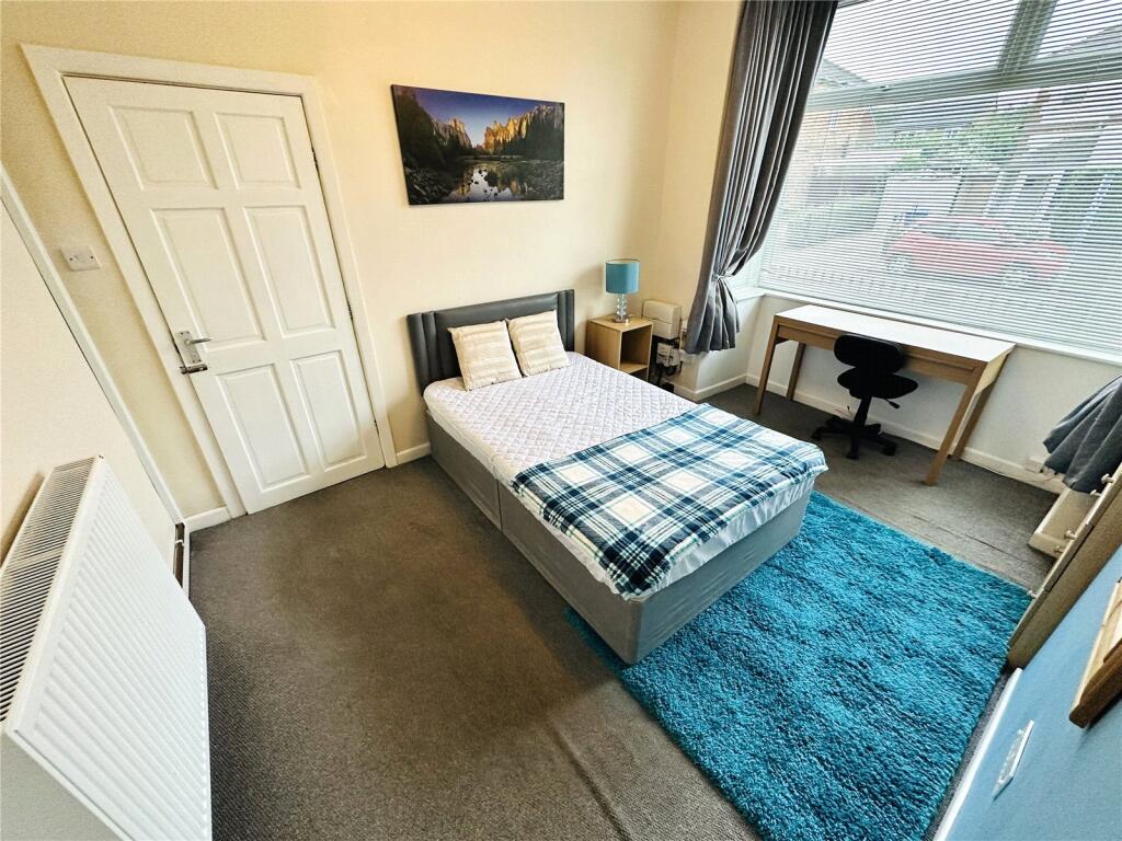 Room1