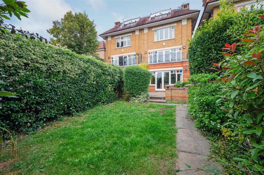 COTTENHAM PARK ROAD, 47A-27.jpg