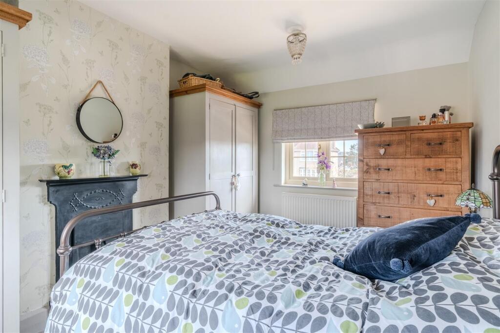 Bedroom 3.jpg