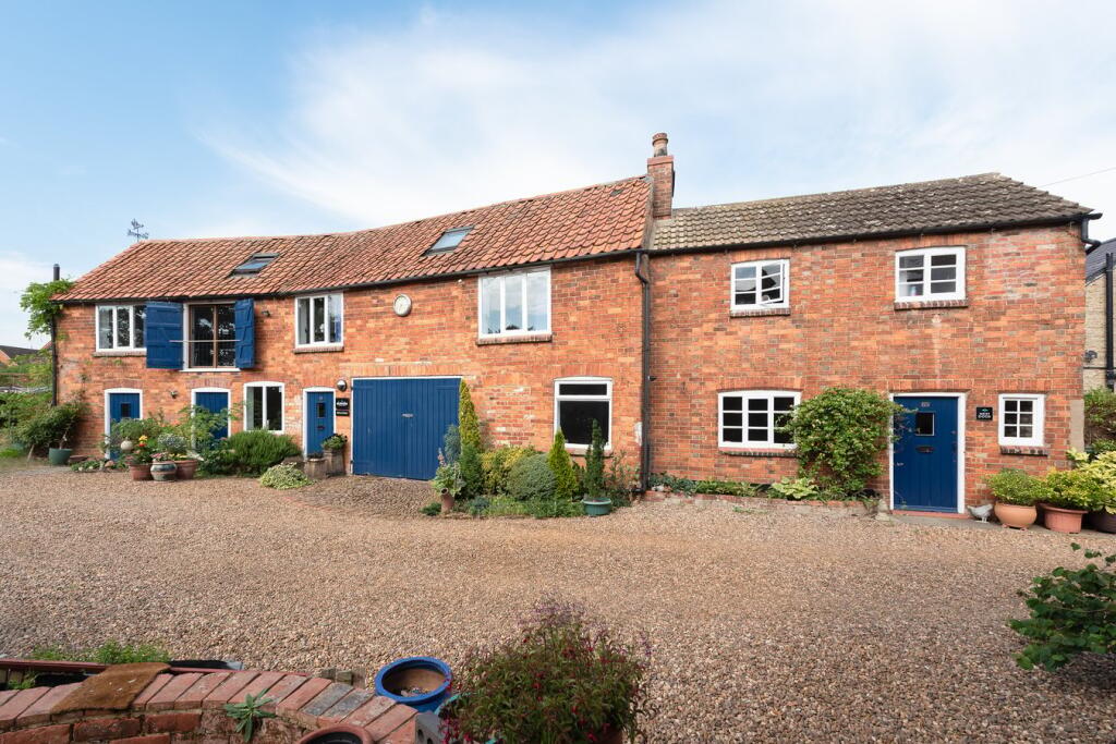 The Barn Offices &amp; Cottage