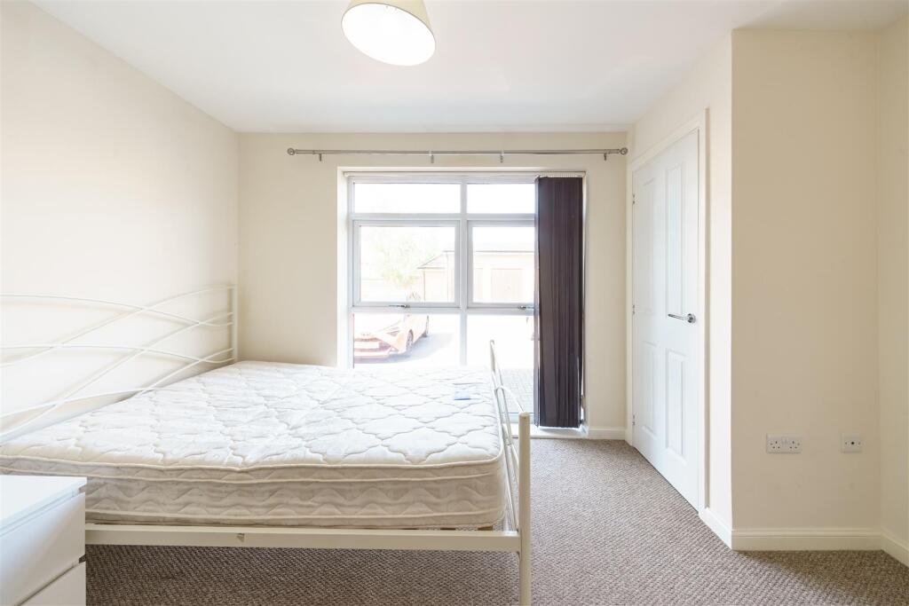 28 Charlton Blvd - Real estate photography by Phot