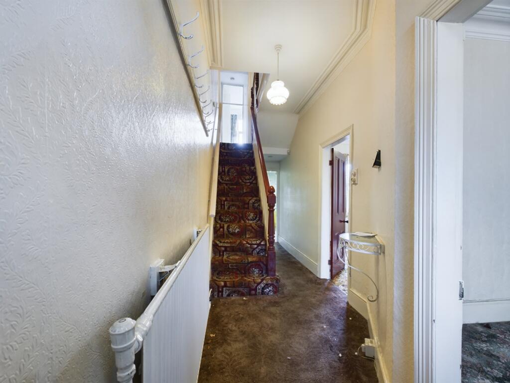 CAM04634G0-PR0005-STILL012