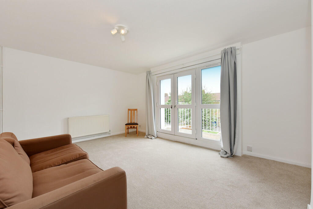 161 Victoria Park...