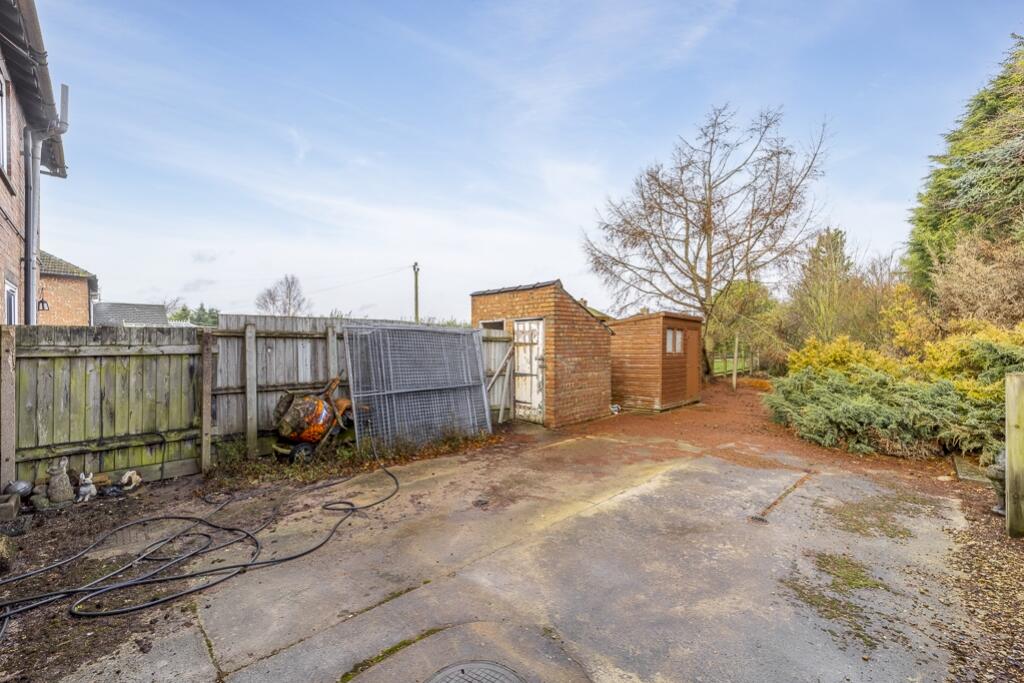 63 Battlefields Lane South (Holbeach)-6