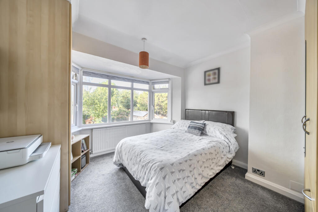 1364166-3-68e790a...