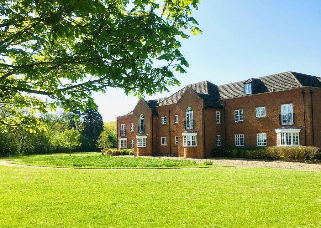 73 Reffield Close, Towcester (2).jpg