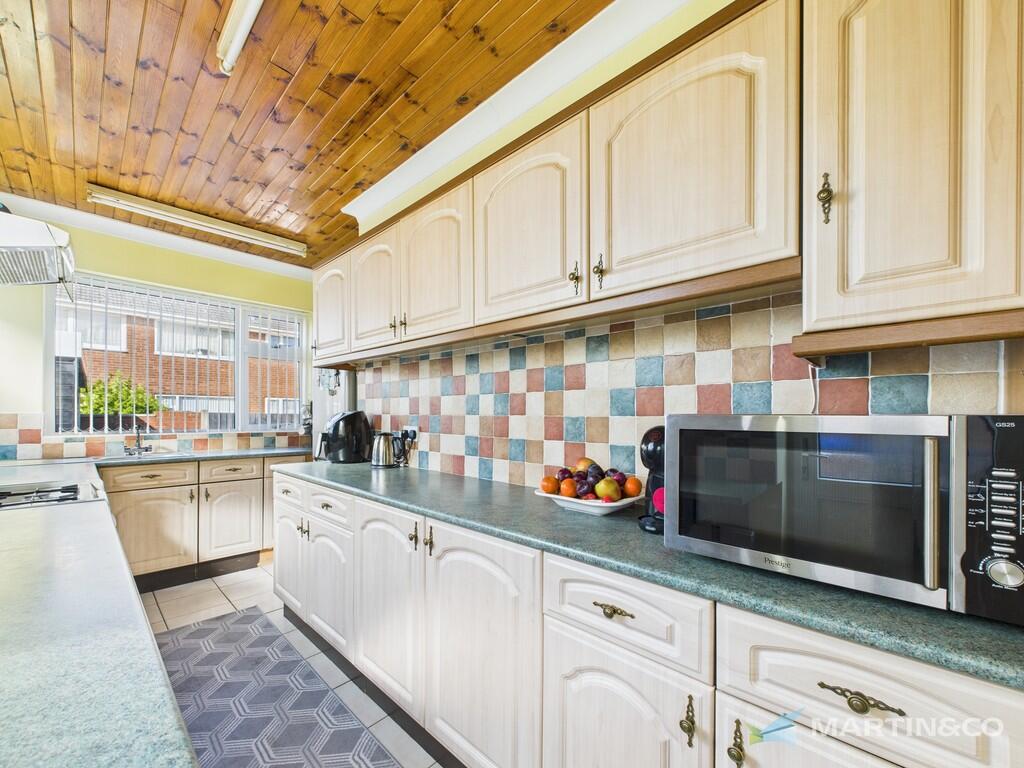 CAM02318G0-PR0430...