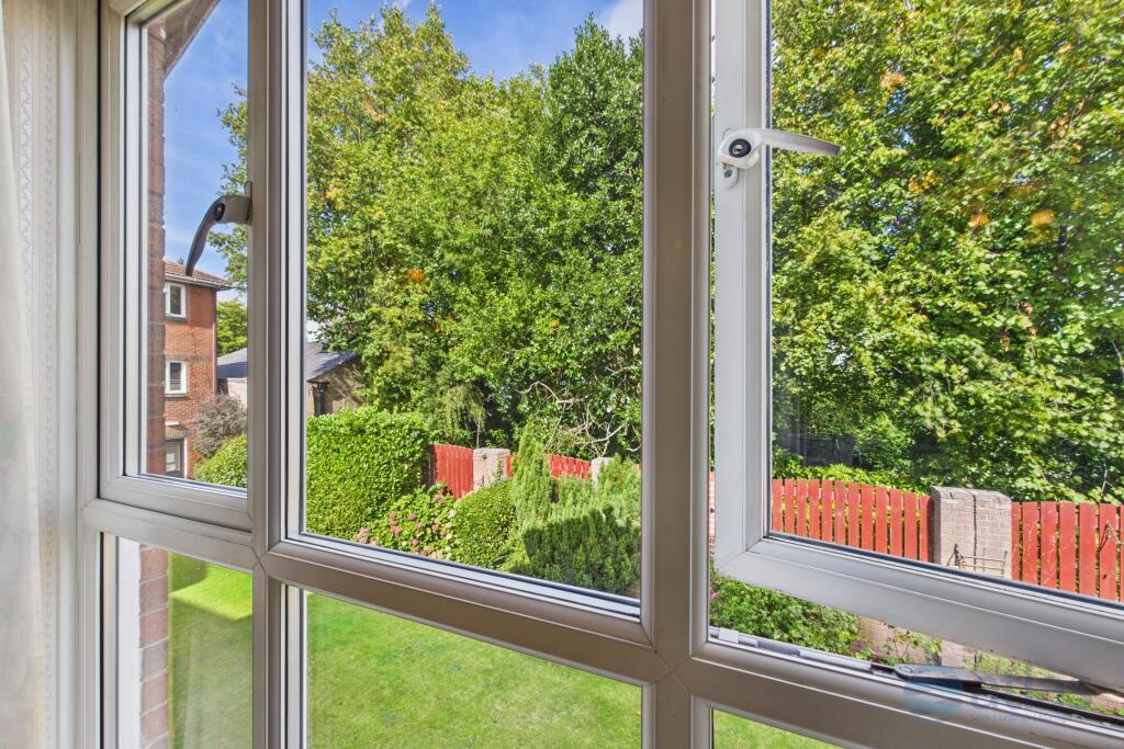 Back Communal Gardens