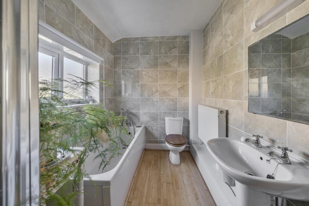 1357870-8-68d2875b2b2e7