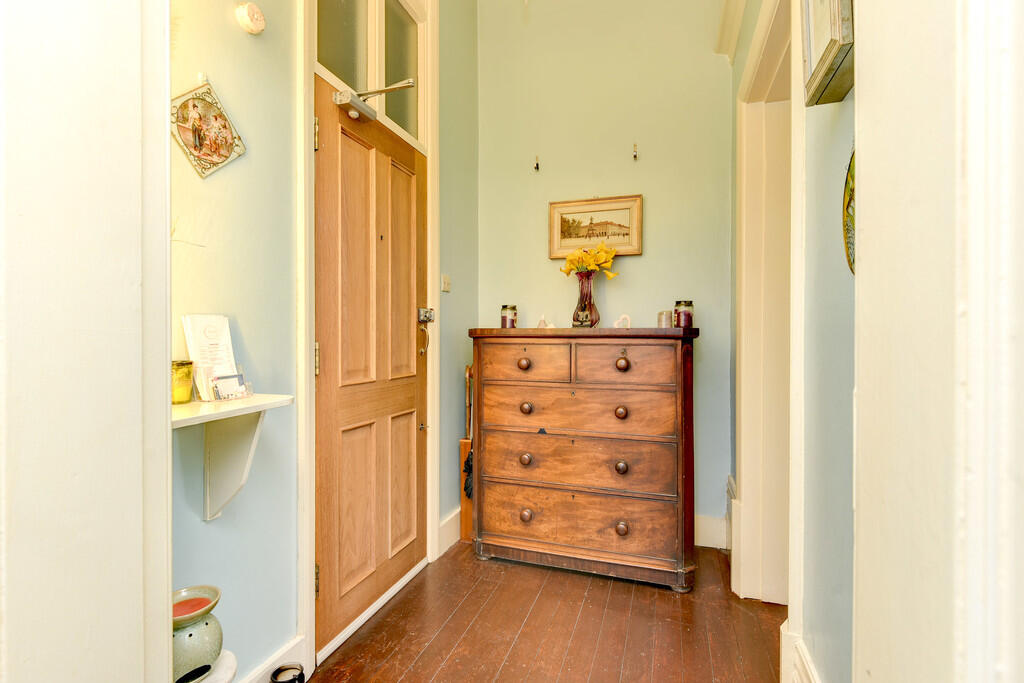 25Bath-7