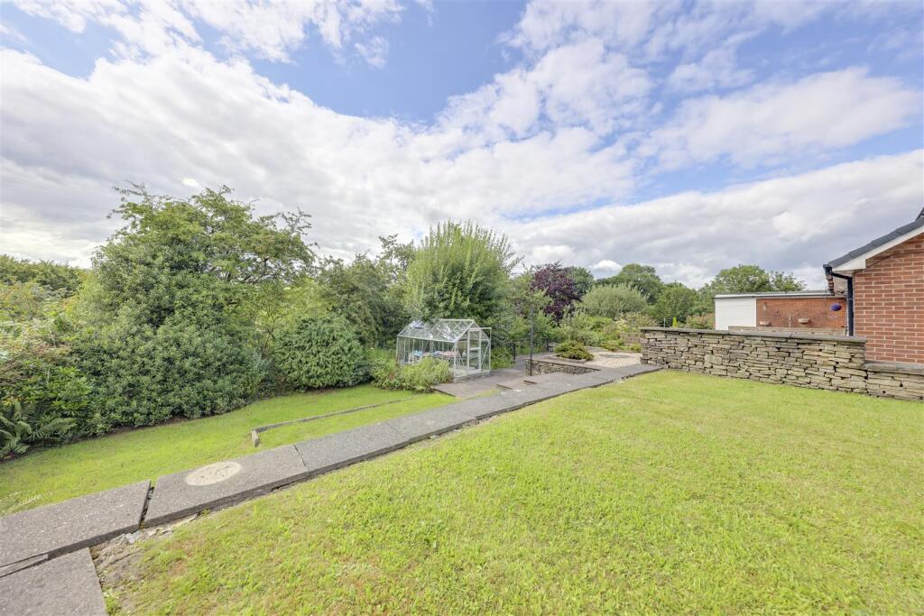 Side &amp; Rear Garden