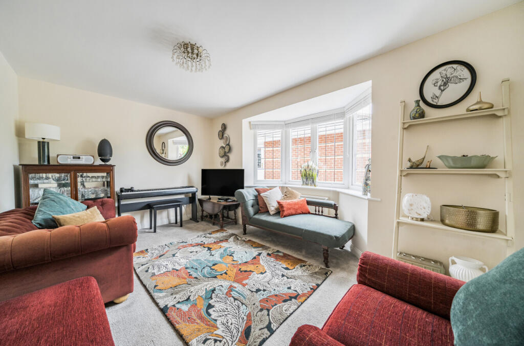 1304835-11-684822...