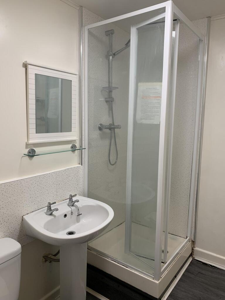 15 Firbank Road, Dawlish Shower Room