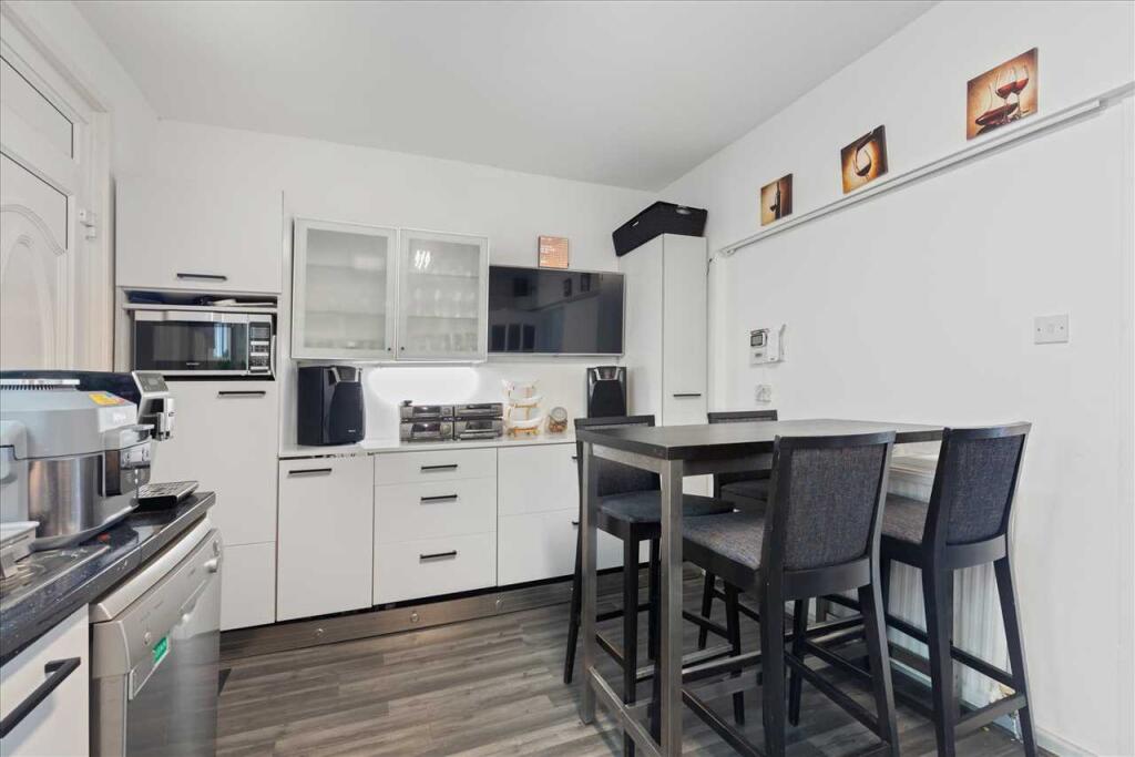 Kitchen Dining (1)