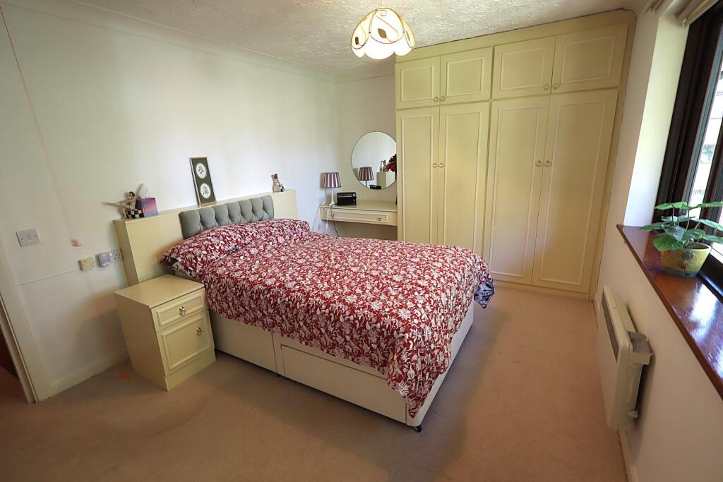 Double Bedroom