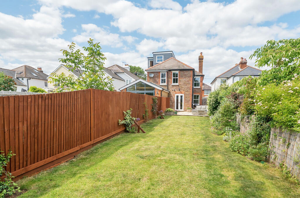 1303627-27-683da7...